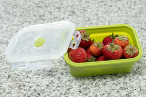 Silicone Food Storage Containers with BPA Free Airtight Plastic Lids