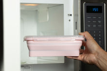 Load image into Gallery viewer, Silicone Food Storage Containers with BPA Free Airtight Plastic Lids
